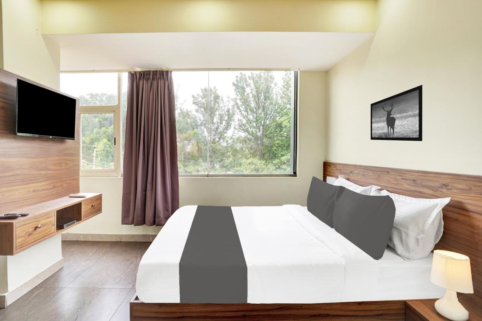 Hotel O Gayathri Metro Deluxe Bengalúr Exteriér fotografie